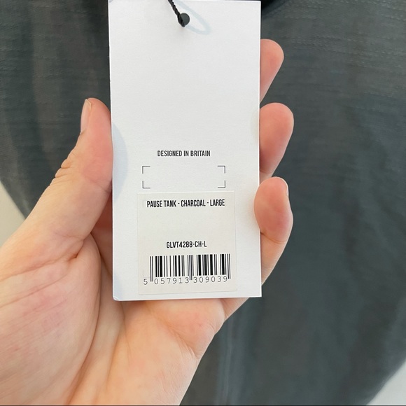 NWT GYMSHARK- Pause Tank Charcoal Baggy Boxy Tank - Picture 8 of 9